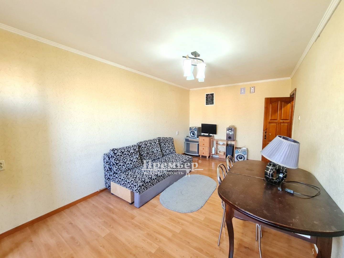 Продажа 3-комнатной квартиры 63 м², Радостная ул.