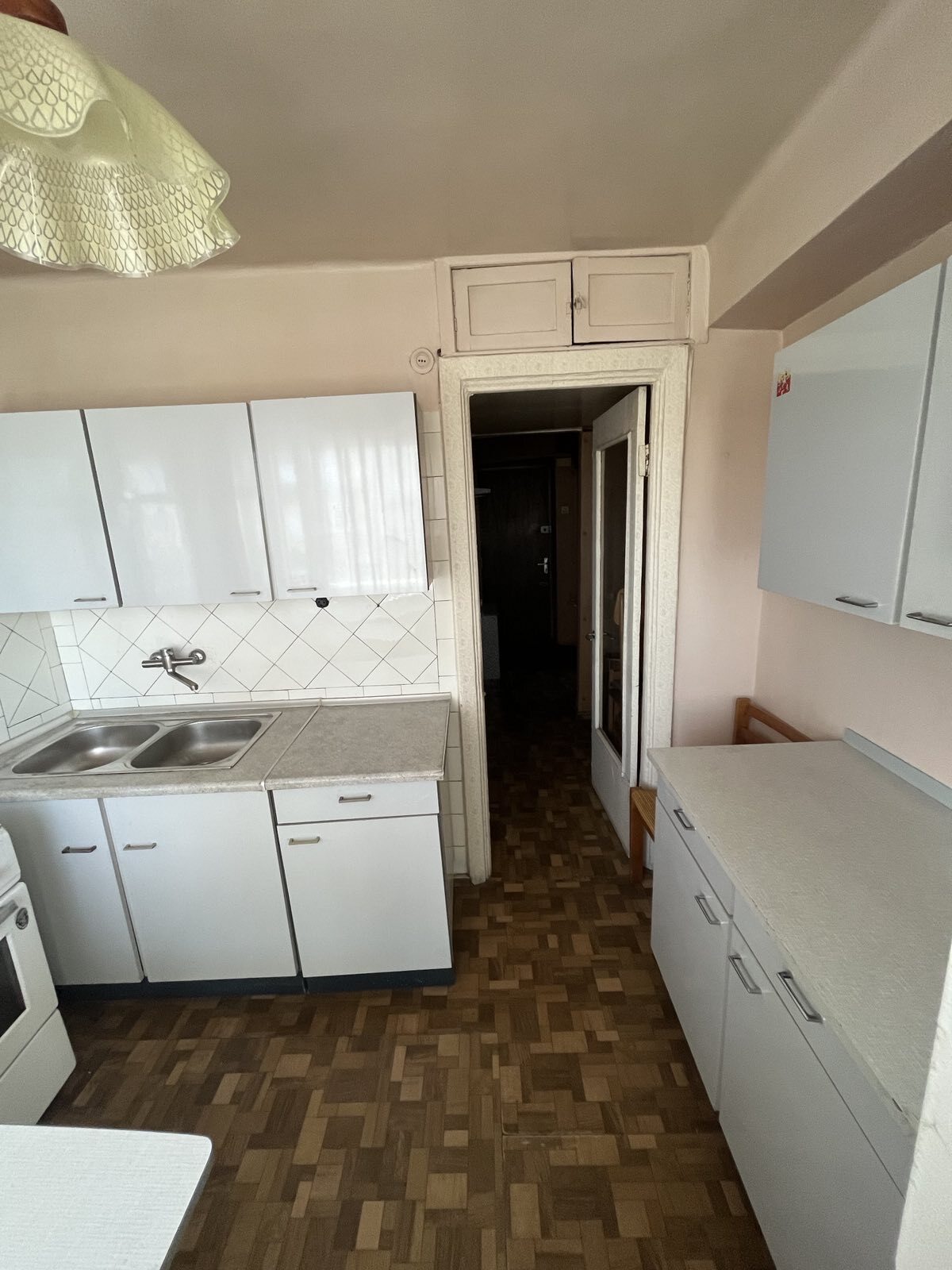 Продажа 3-комнатной квартиры 55 м², Торговая ул., 1