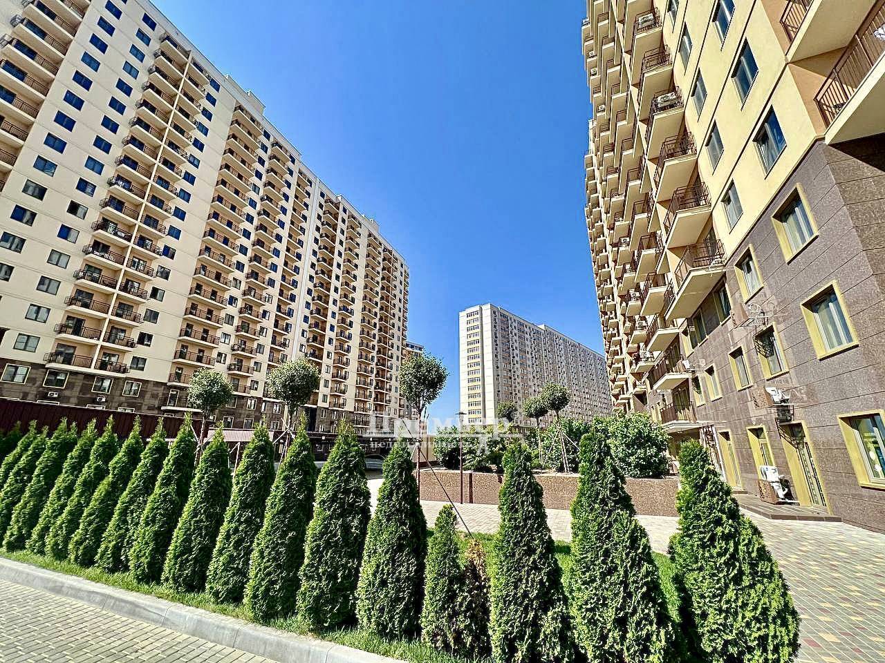 Продаж 1-кімнатної квартири 45 м², Перлинна вул.