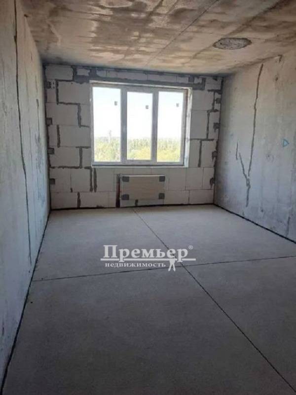 Продажа 1-комнатной квартиры 45.9 м², Варненская ул.