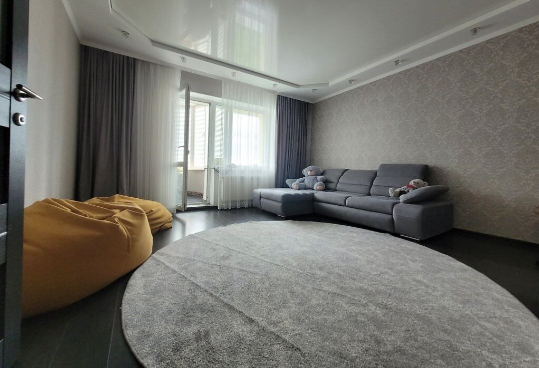 Продажа 2-комнатной квартиры 72 м², Степана Бандеры ул., 7/1