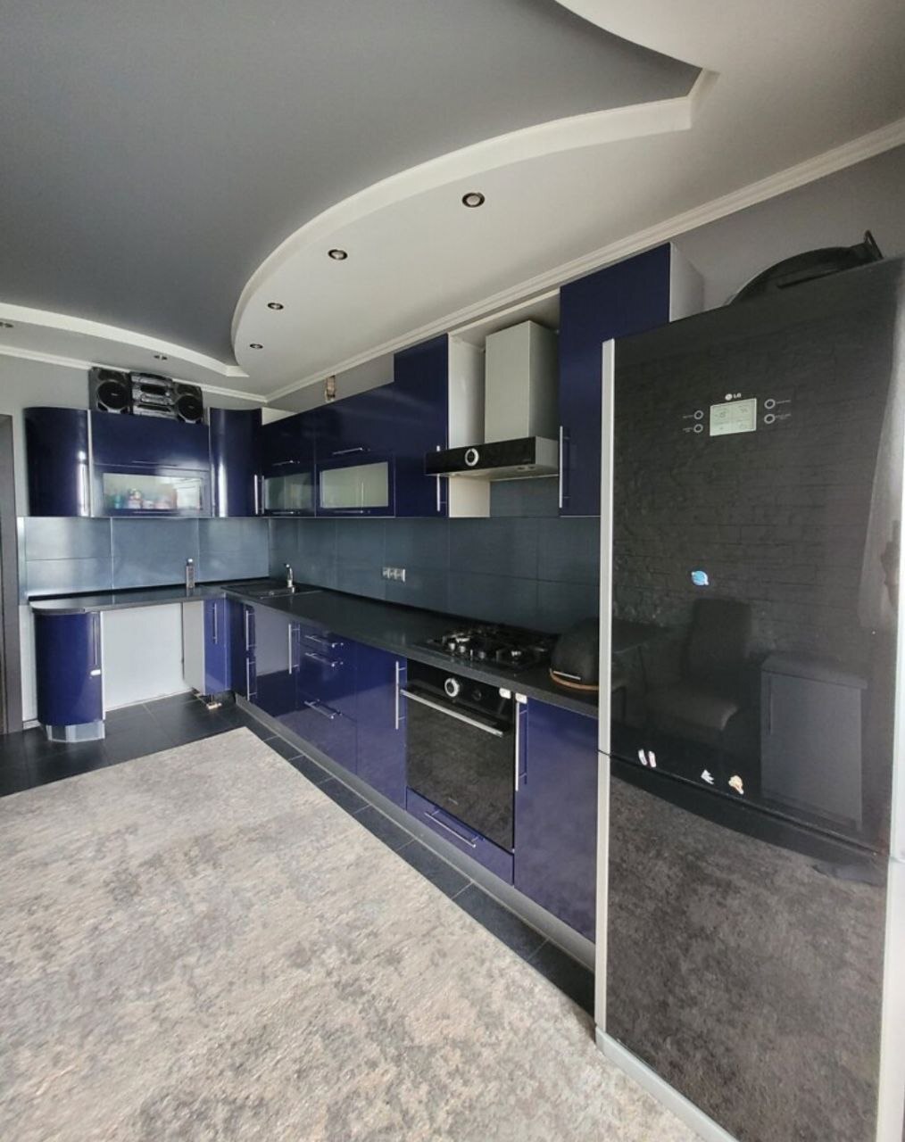 Продажа 2-комнатной квартиры 72 м², Степана Бандеры ул., 7/1