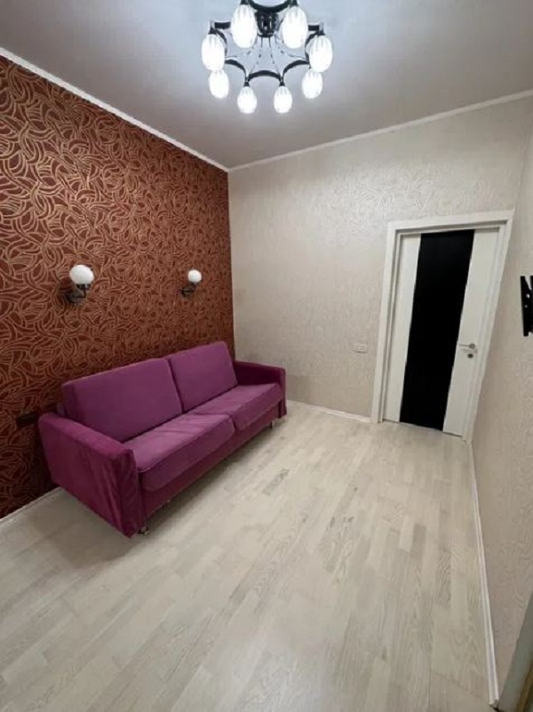 Продаж 2-кімнатної квартири 113 м², Тенистая вул.