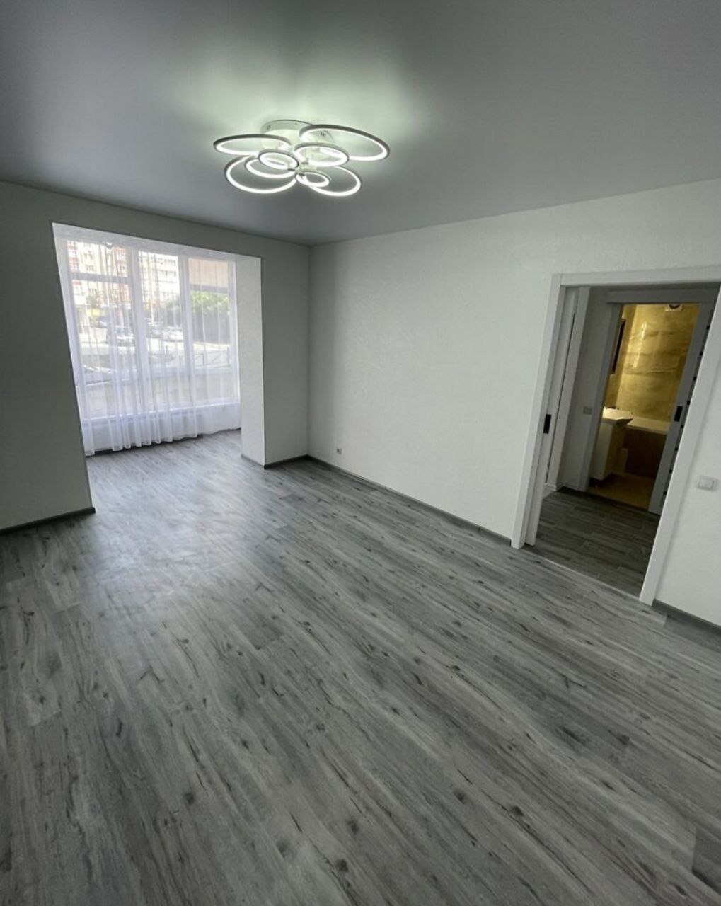Продаж 1-кімнатної квартири 43 м², Лісогриневецька вул.
