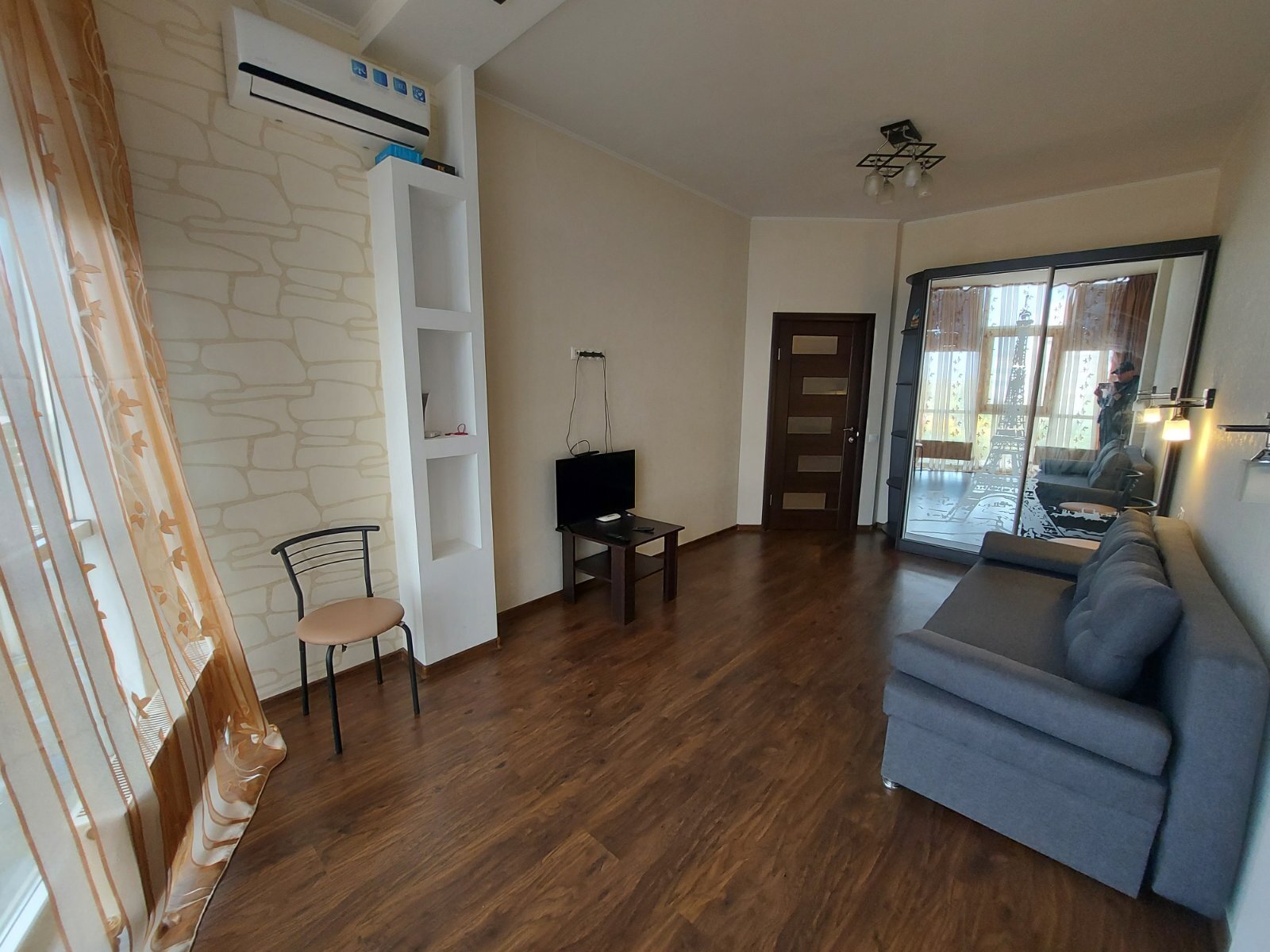 Оренда 1-кімнатної квартири 45 м², Перлинна вул., 1