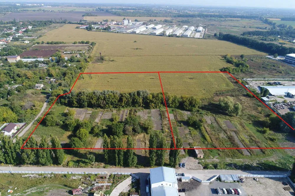 Продаж ділянки під інвестиційний проєкт 560 соток, Комарова вул.