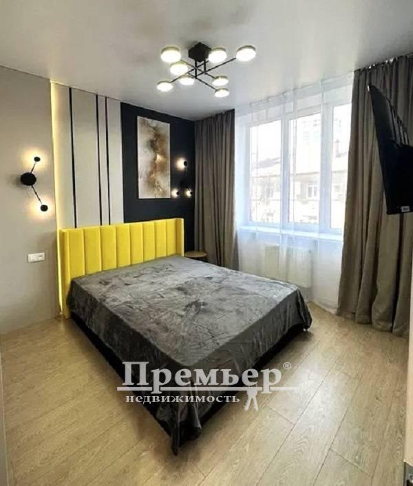 Продаж 2-кімнатної квартири 46 м², Гагарина просп.