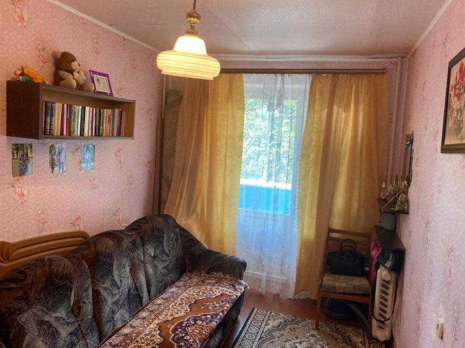 Продаж 3-кімнатної квартири 60 м², Київське шосе