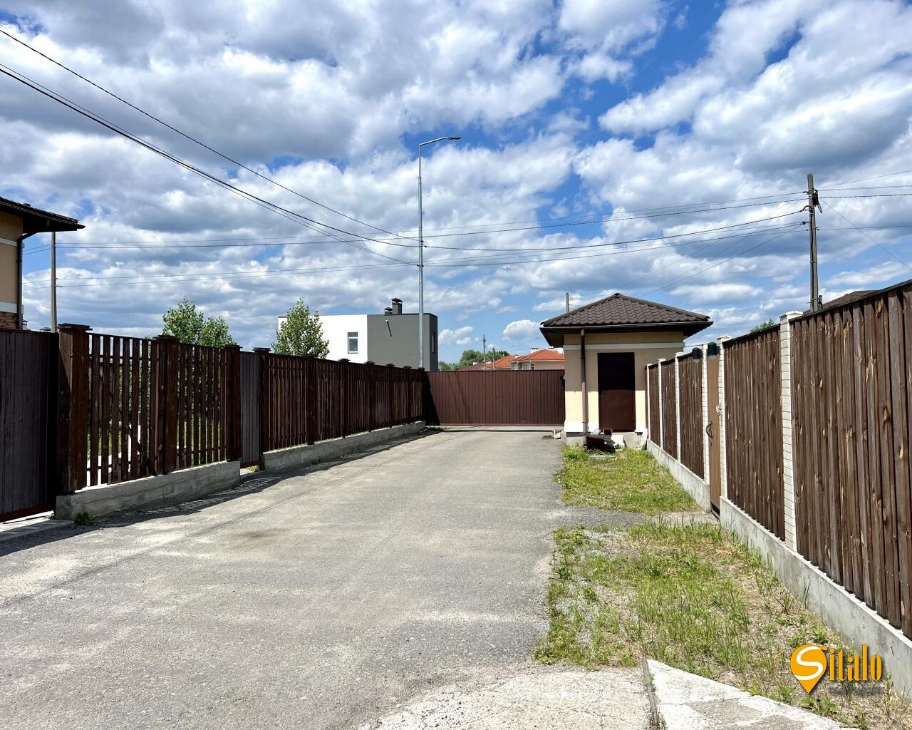 Продажа дома 235 м², 182-я Садовая ул.