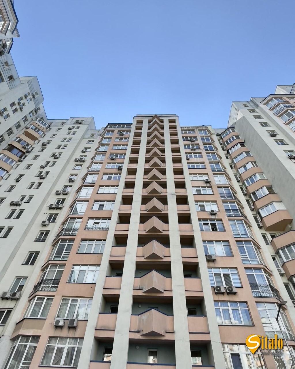 Продажа 5-комнатной квартиры 192 м², Ломоносова ул., 52/3