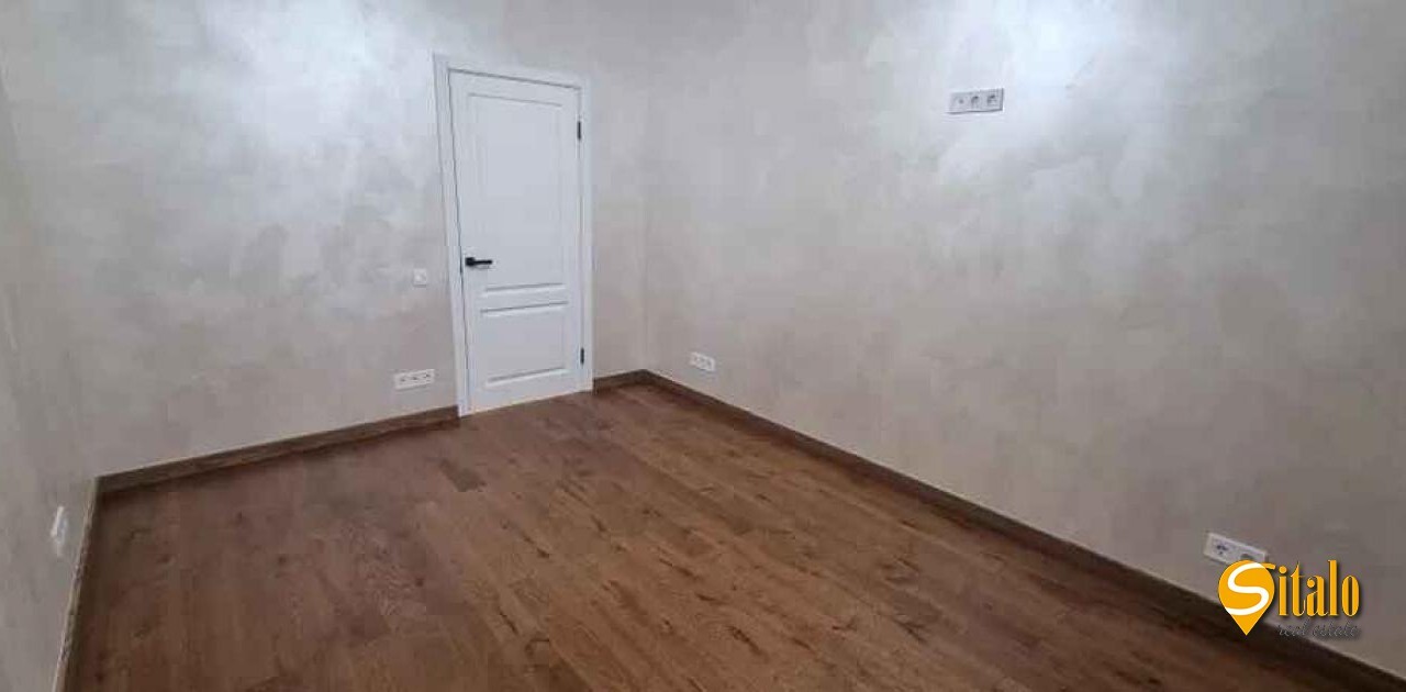 Продаж 1-кімнатної квартири 40 м², Тираспільська вул., 54