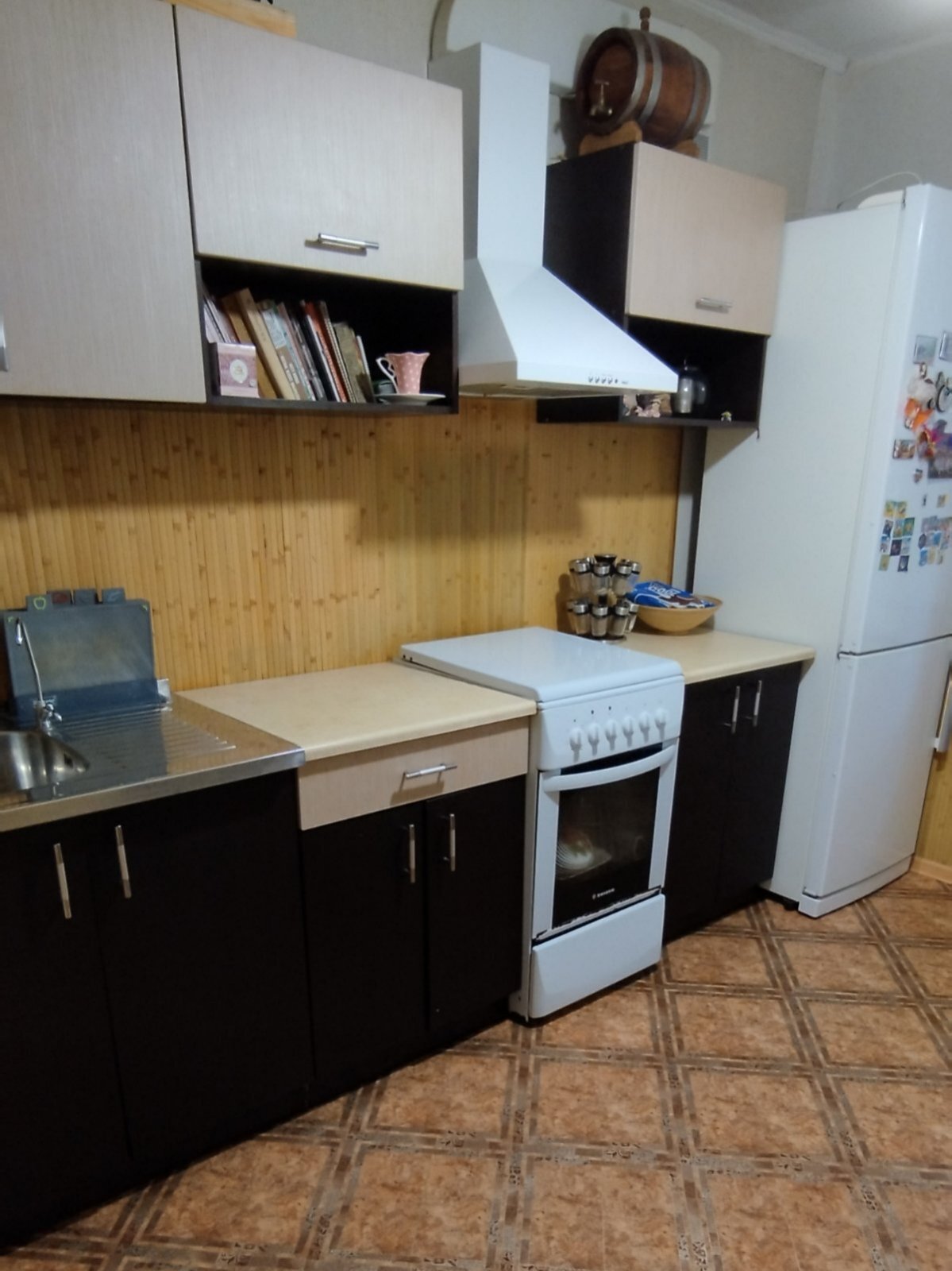 Продаж 1-кімнатної квартири 37 м², Басейна вул.