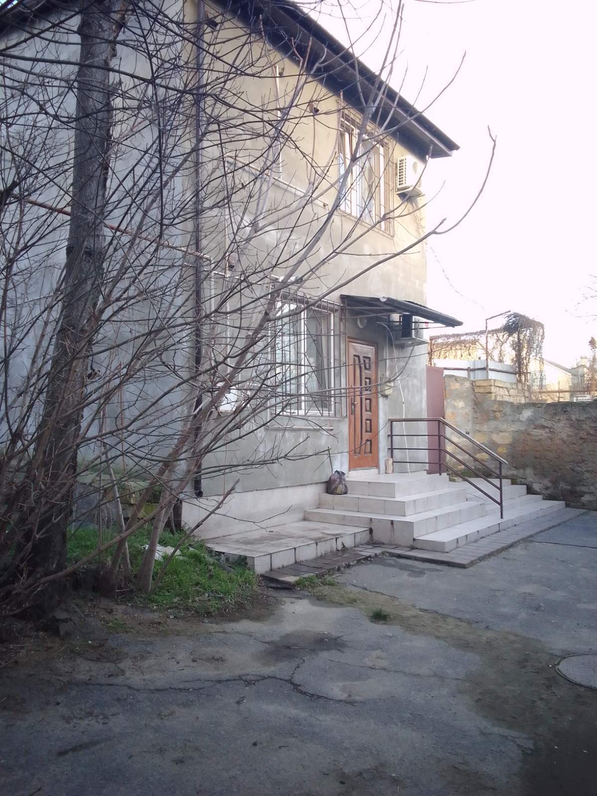 Продаж 2-кімнатної квартири 40 м², Головатого Атамана вул.