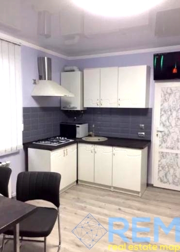 Продаж 2-кімнатної квартири 40 м², Головатого Атамана вул.