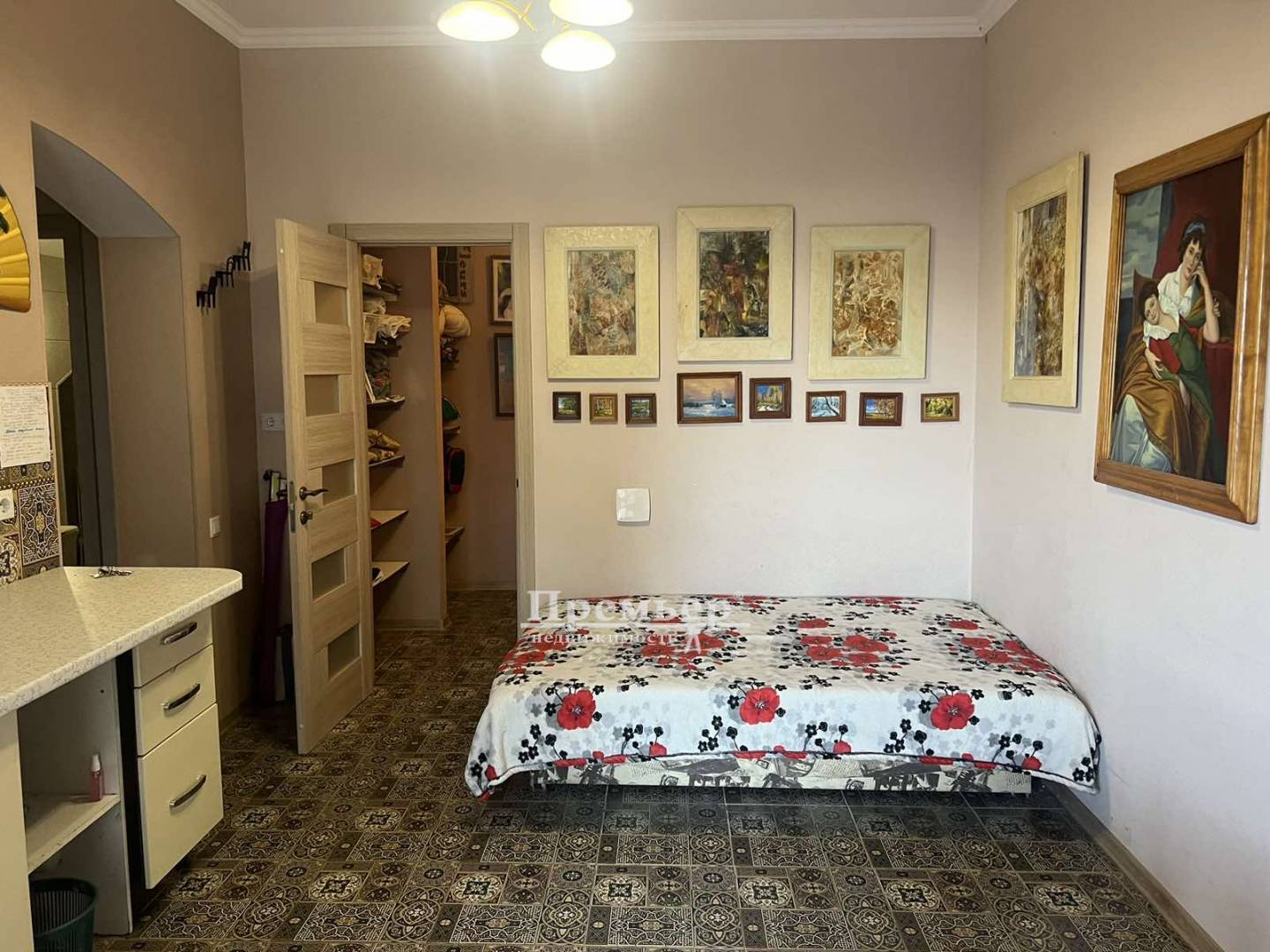Продажа 1-комнатной квартиры 30 м², Дача Ковалевского ул.