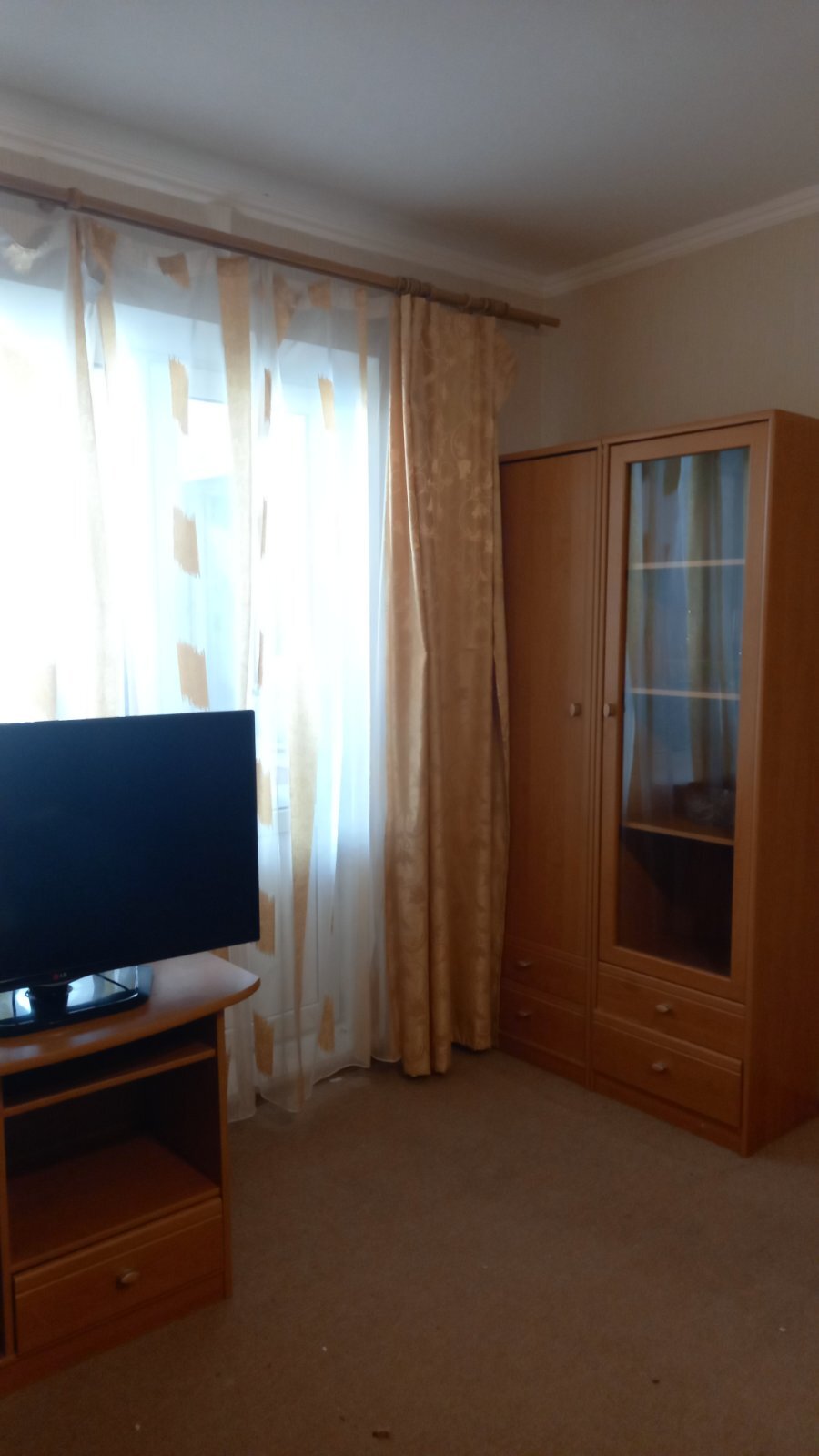 Оренда 2-кімнатної квартири 70 м², Олени Пчілки вул., 4