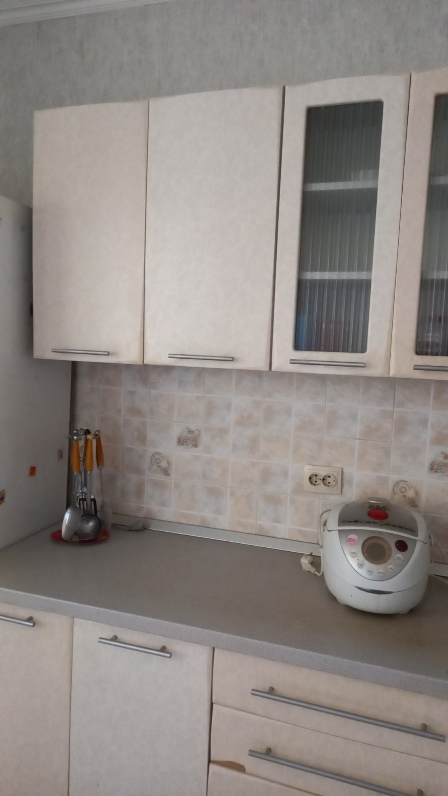 Оренда 2-кімнатної квартири 70 м², Олени Пчілки вул., 4