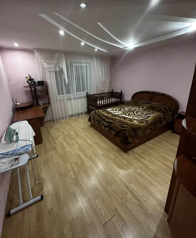 Аренда 2-комнатной квартиры 73 м², Владимирская ул.