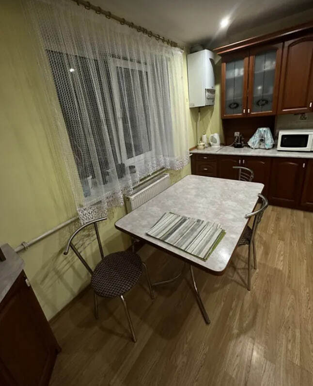 Аренда 2-комнатной квартиры 73 м², Владимирская ул.