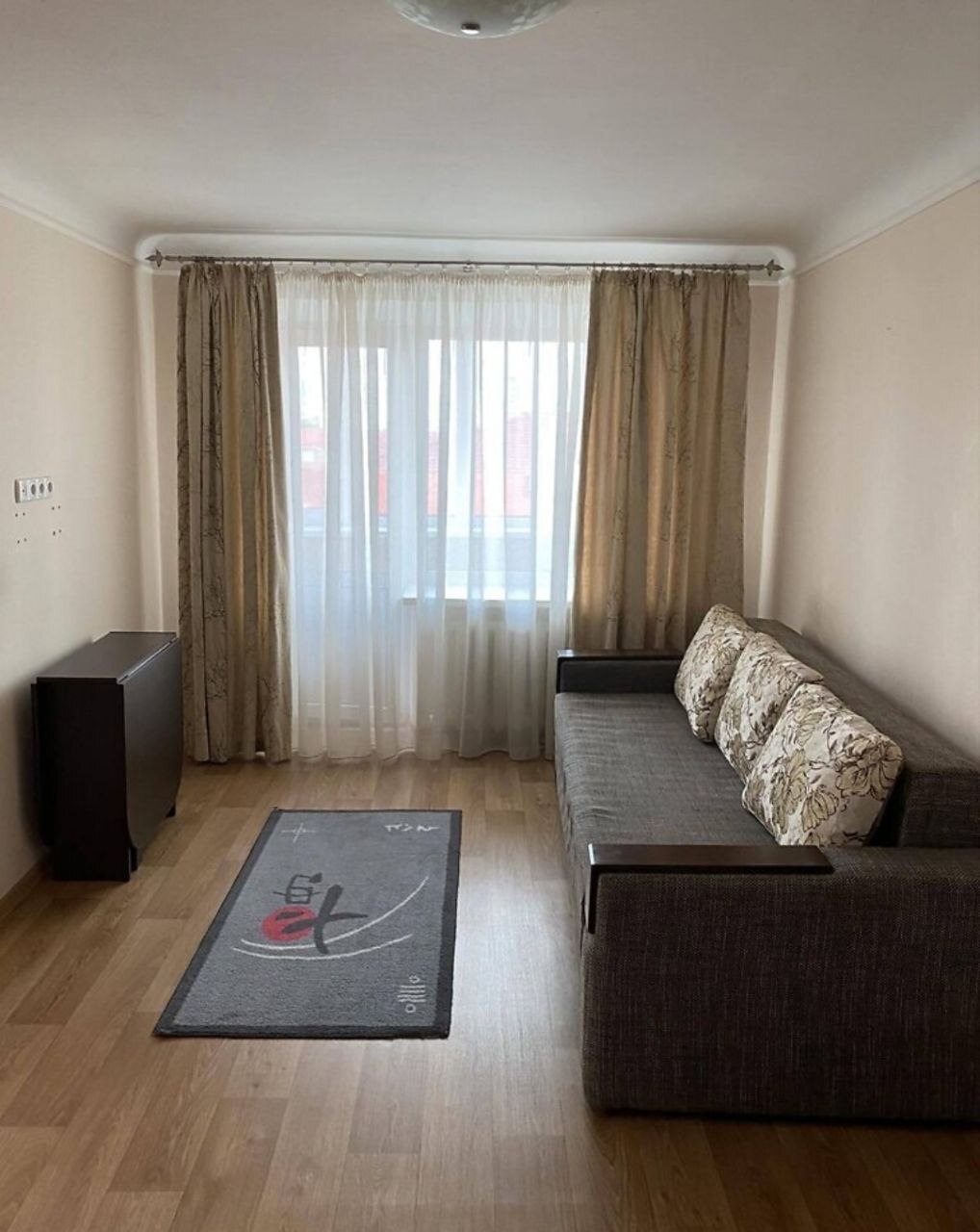 Продаж 2-кімнатної квартири 44.4 м², Вайсера вул.