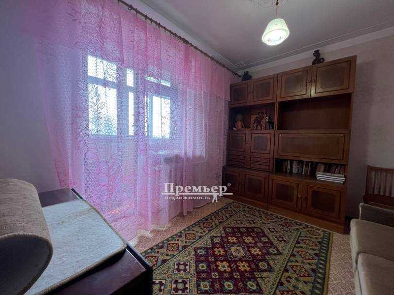 Продажа 3-комнатной квартиры 70 м², Академика Глушко просп.