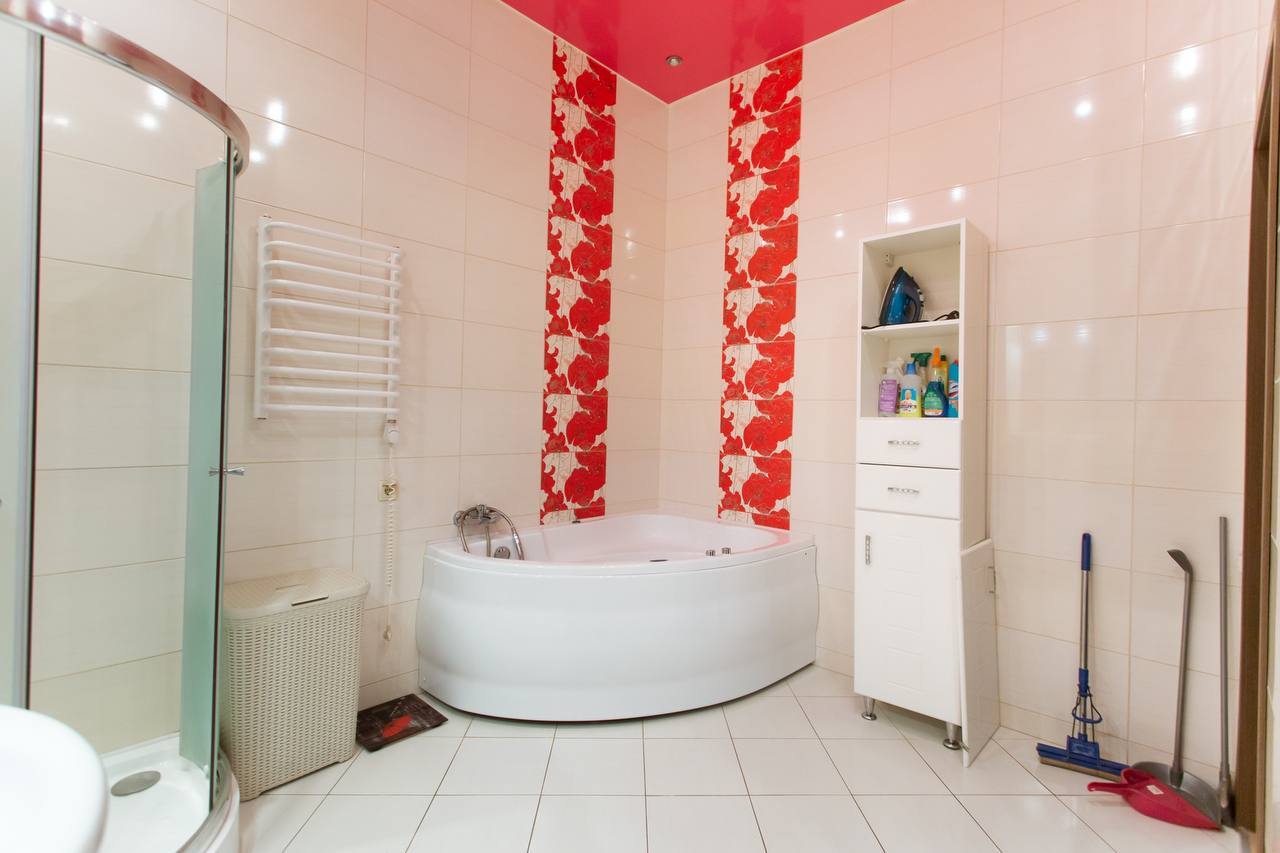 Продажа 2-комнатной квартиры 74 м², Крещатик ул., 23