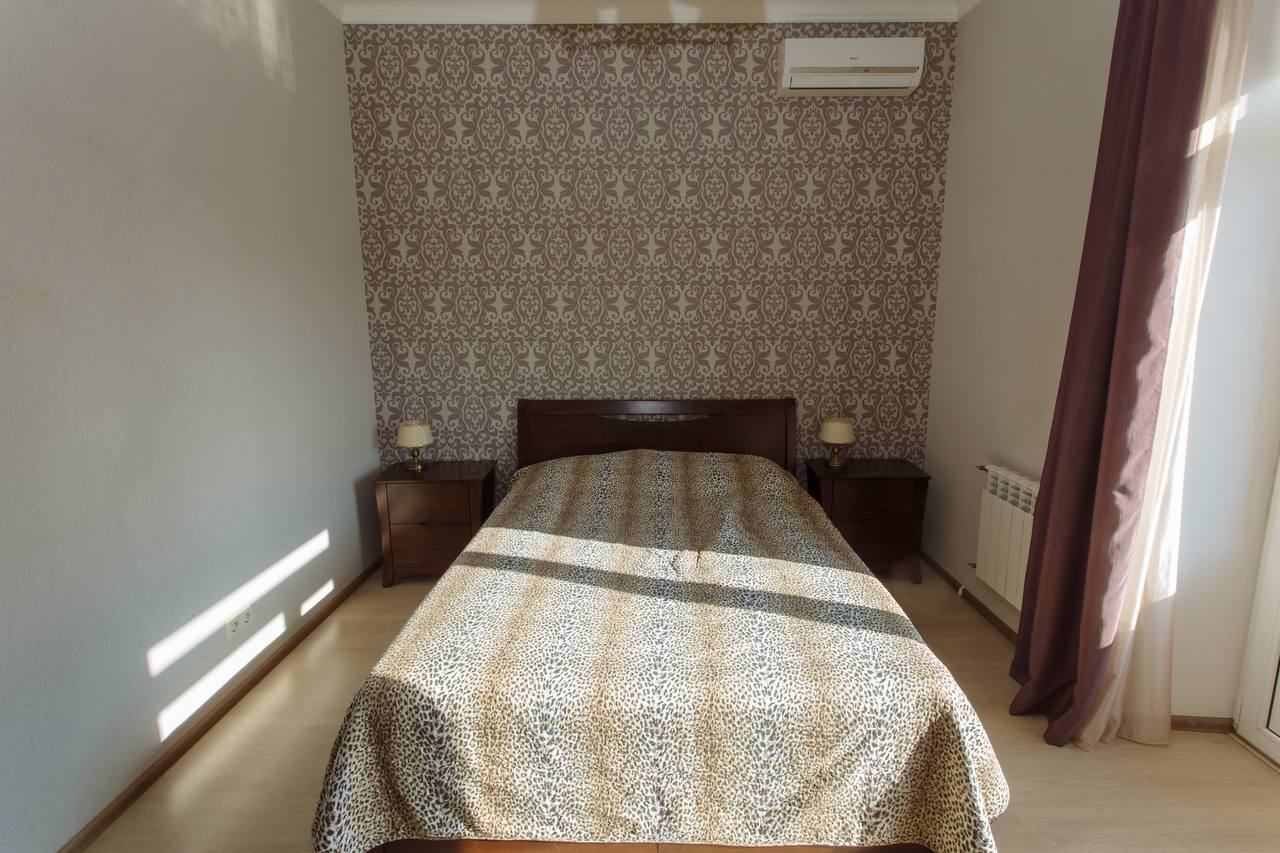 Продажа 2-комнатной квартиры 74 м², Крещатик ул., 23
