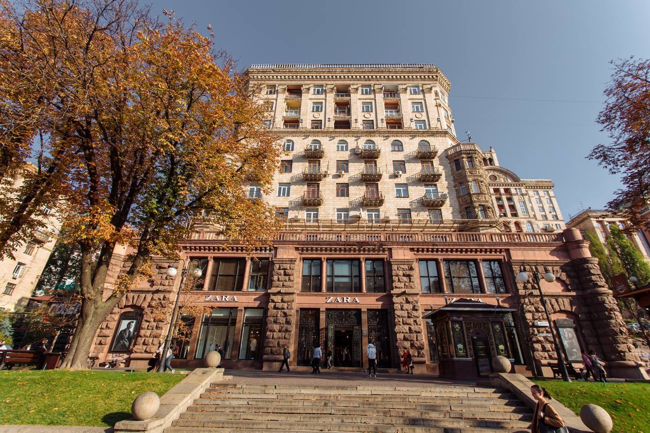 Продажа 2-комнатной квартиры 74 м², Крещатик ул., 23