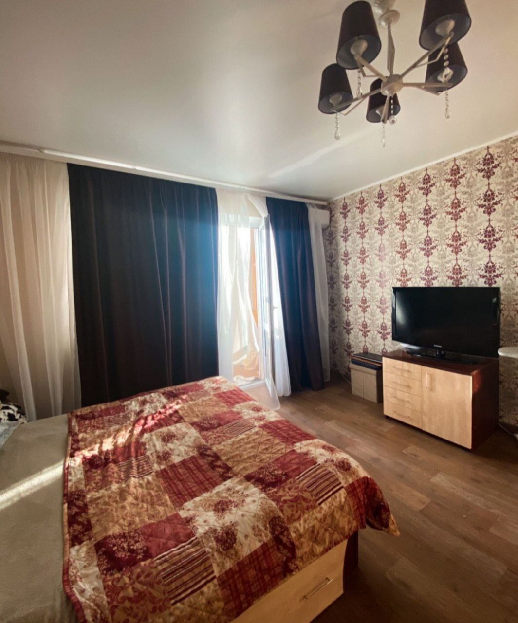 Продажа 3-комнатной квартиры 75 м², Академика Сахарова ул.