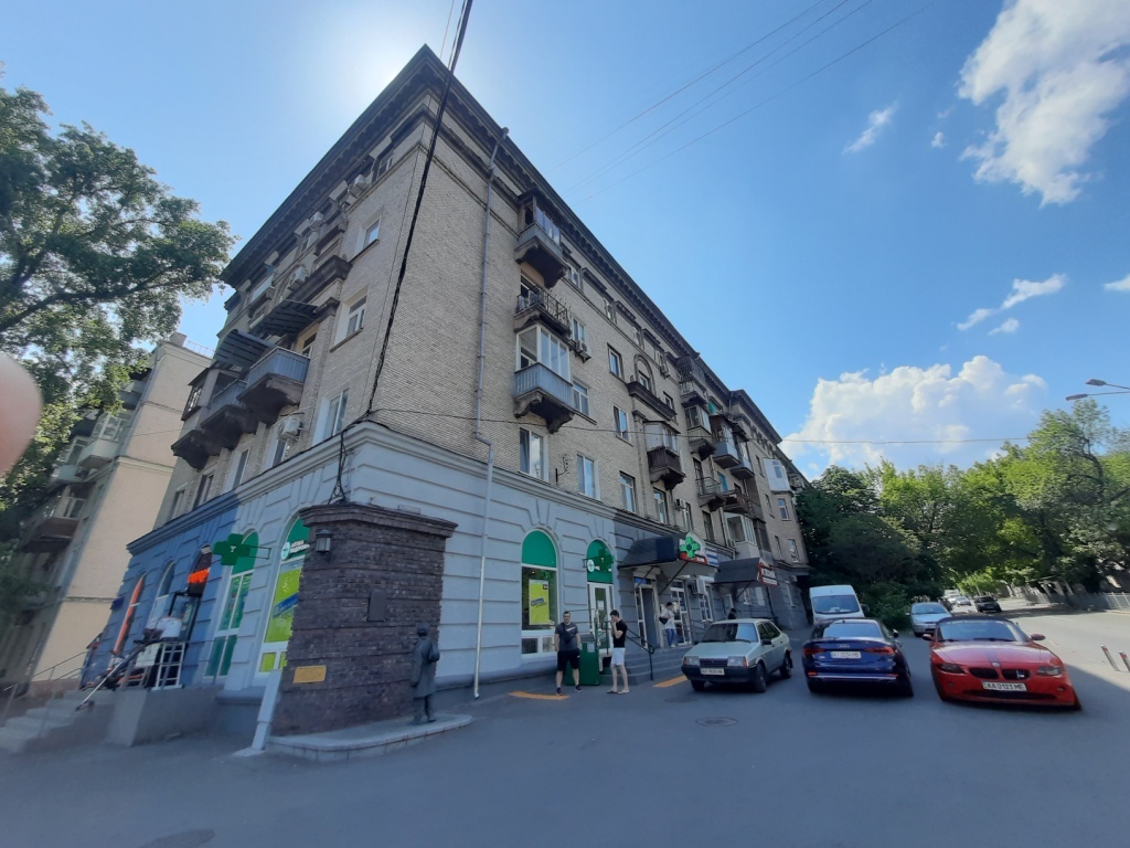 Продажа 4-комнатной квартиры 111 м², Кирилловская ул., 109В/1