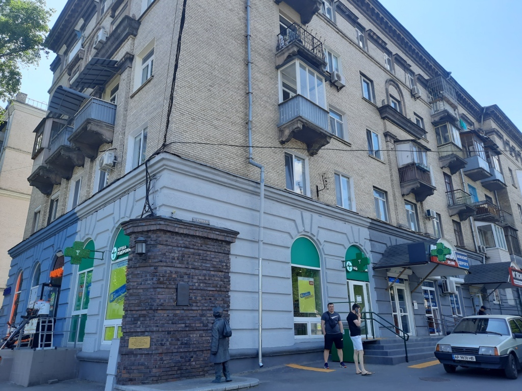 Продаж 4-кімнатної квартири 111 м², Кирилівська вул., 109В/1