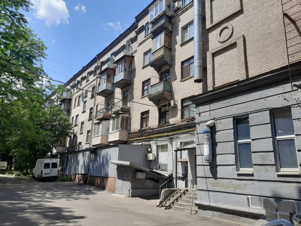 Продажа 4-комнатной квартиры 111 м², Кирилловская ул., 109В/1