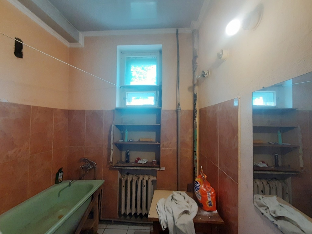 Продаж 4-кімнатної квартири 111 м², Кирилівська вул., 109В/1