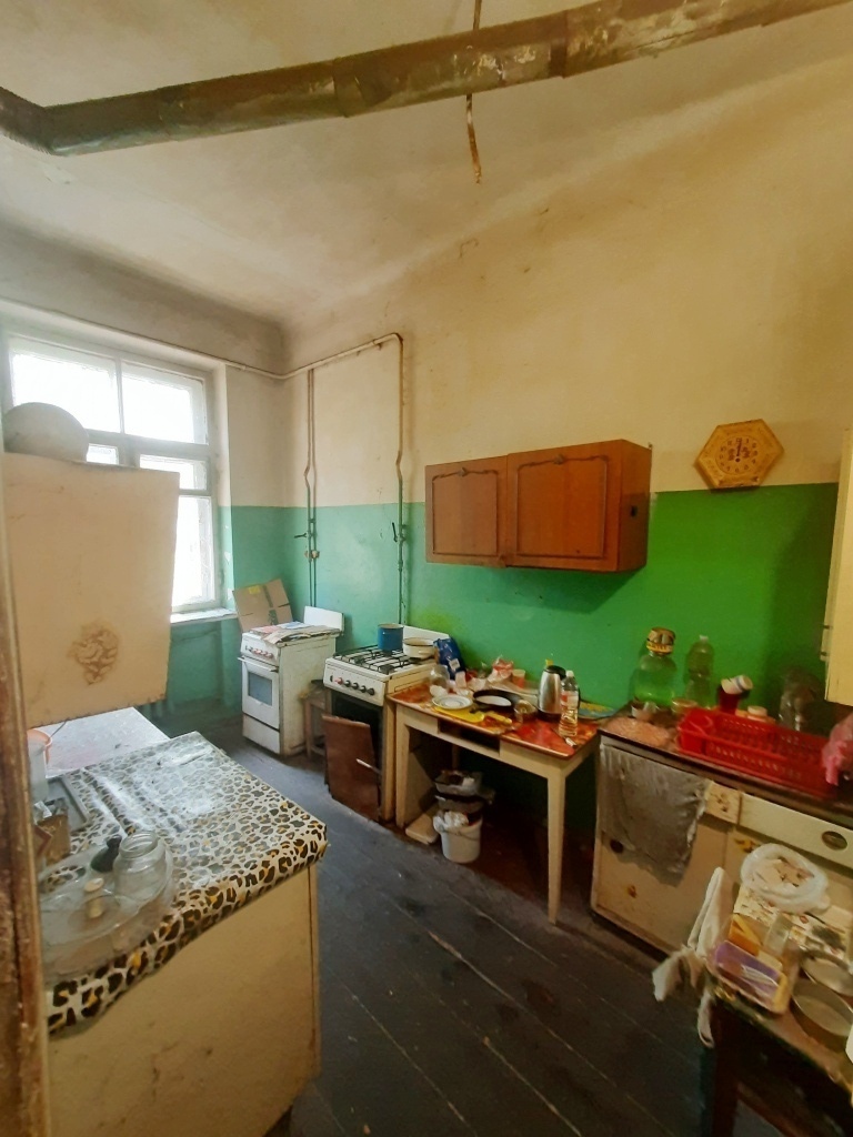 Продаж 4-кімнатної квартири 111 м², Кирилівська вул., 109В/1