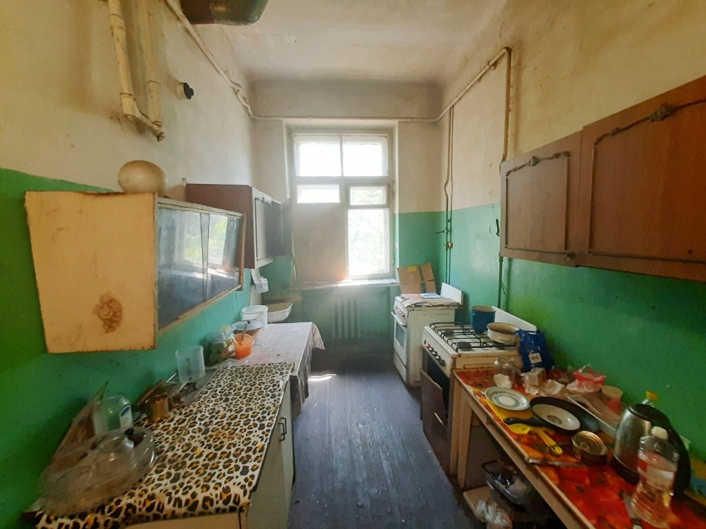 Продаж 4-кімнатної квартири 111 м², Кирилівська вул., 109В/1