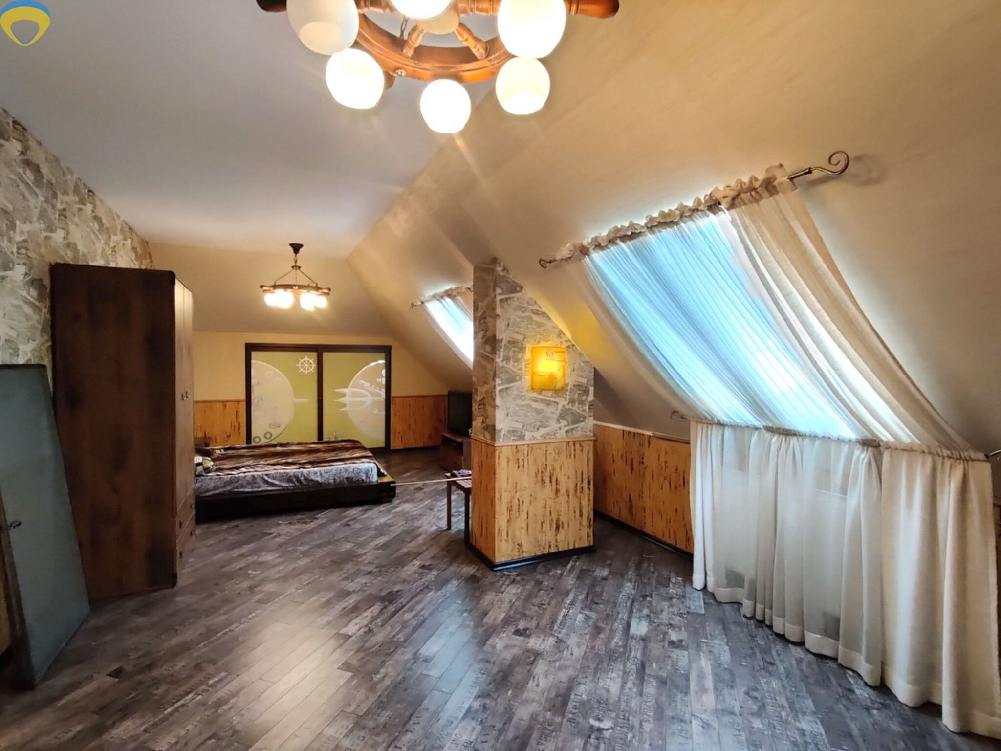 Продажа дома 506 м², 10 Апреля пл., Фонтана, Огородная вул.