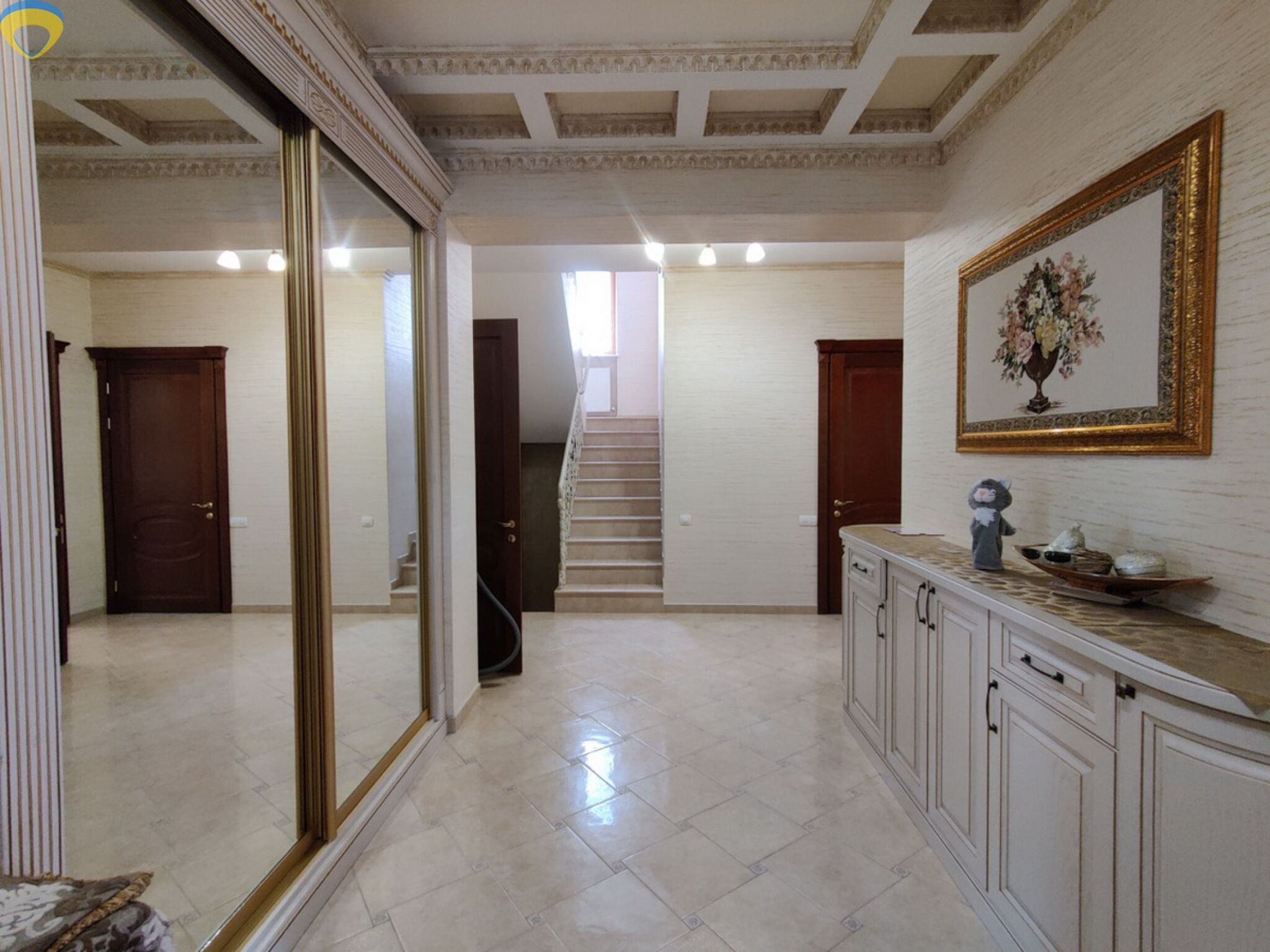Продажа дома 506 м², 10 Апреля пл., Фонтана, Огородная вул.
