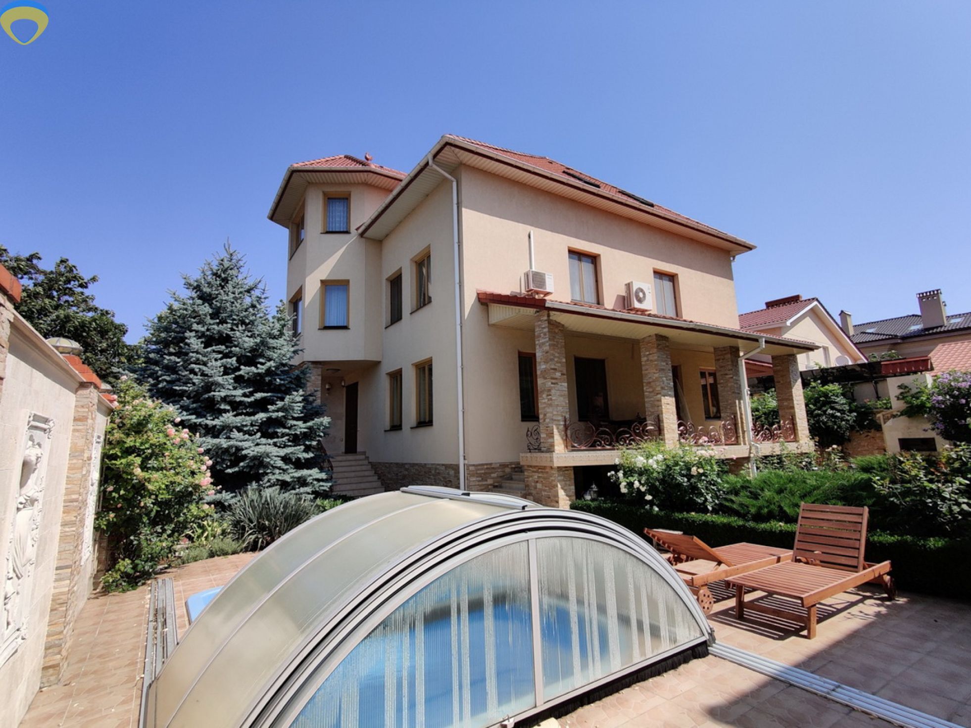 Продажа дома 506 м², 10 Апреля пл., Фонтана, Огородная вул.