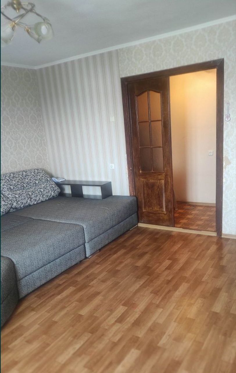 Продаж 3-кімнатної квартири 50 м², Зарічанська вул., 14/1