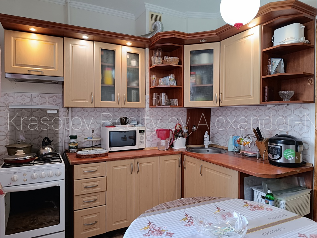 Аренда 3-комнатной квартиры 64 м², Академика Королева ул., 104/1