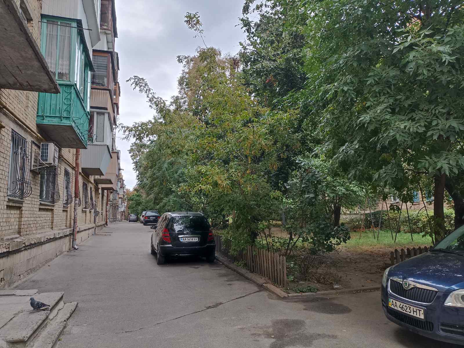 Продажа 3-комнатной квартиры 56 м², Братьев Зеровых ул., 25