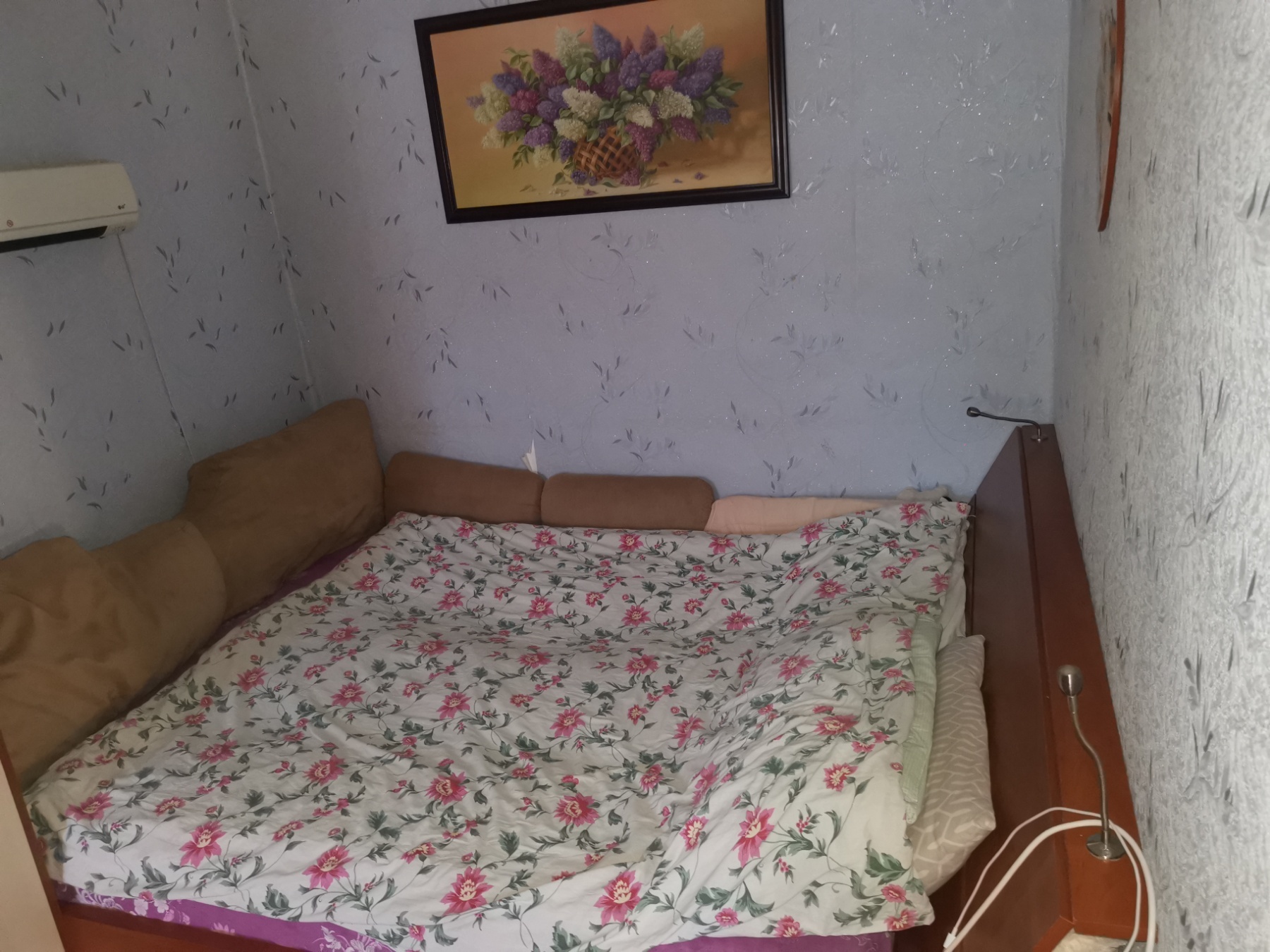 Продаж 2-кімнатної квартири 42 м², Хрещатик вул., 213