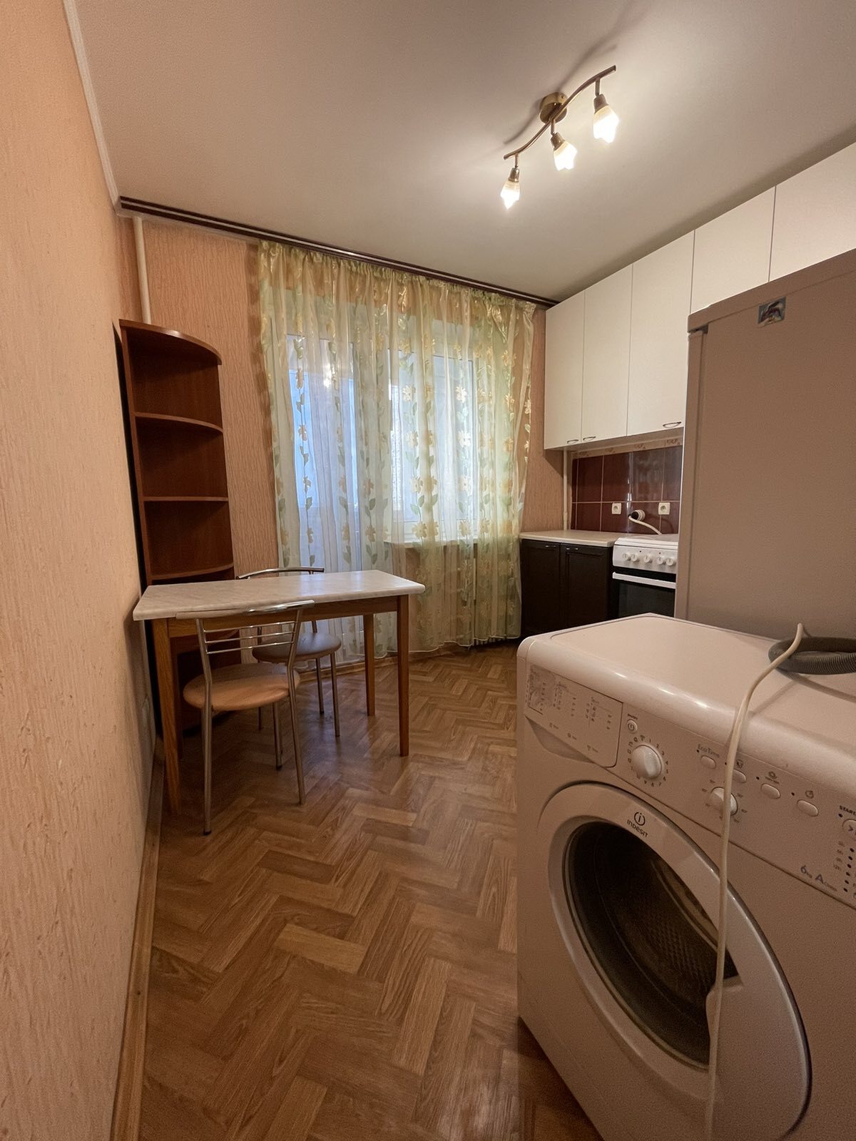 Продаж 1-кімнатної квартири 36 м², Слави бул., 10