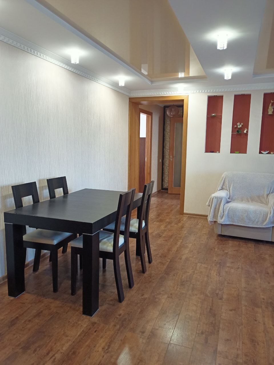 Аренда 3-комнатной квартиры 92 м², Митрополита Шептицкого ул.