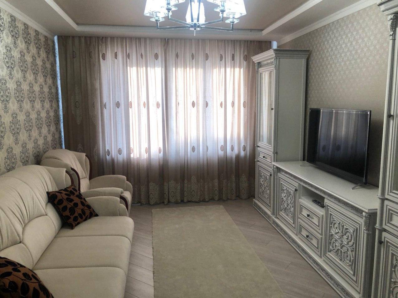 Аренда 2-комнатной квартиры 70 м², Старогородская ул.