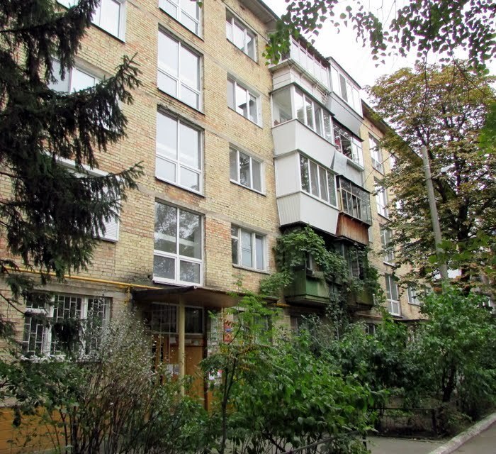 Продажа 1-комнатной квартиры 27 м², Остапа Вишни ул., 7