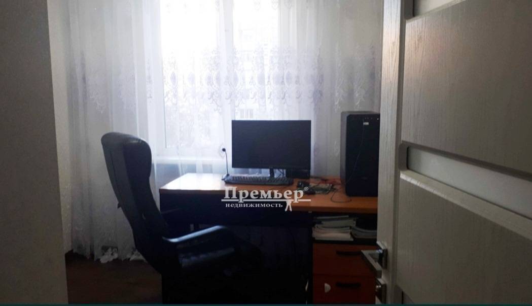 Продаж 3-кімнатної квартири 63 м², Генерала Бочарова вул.
