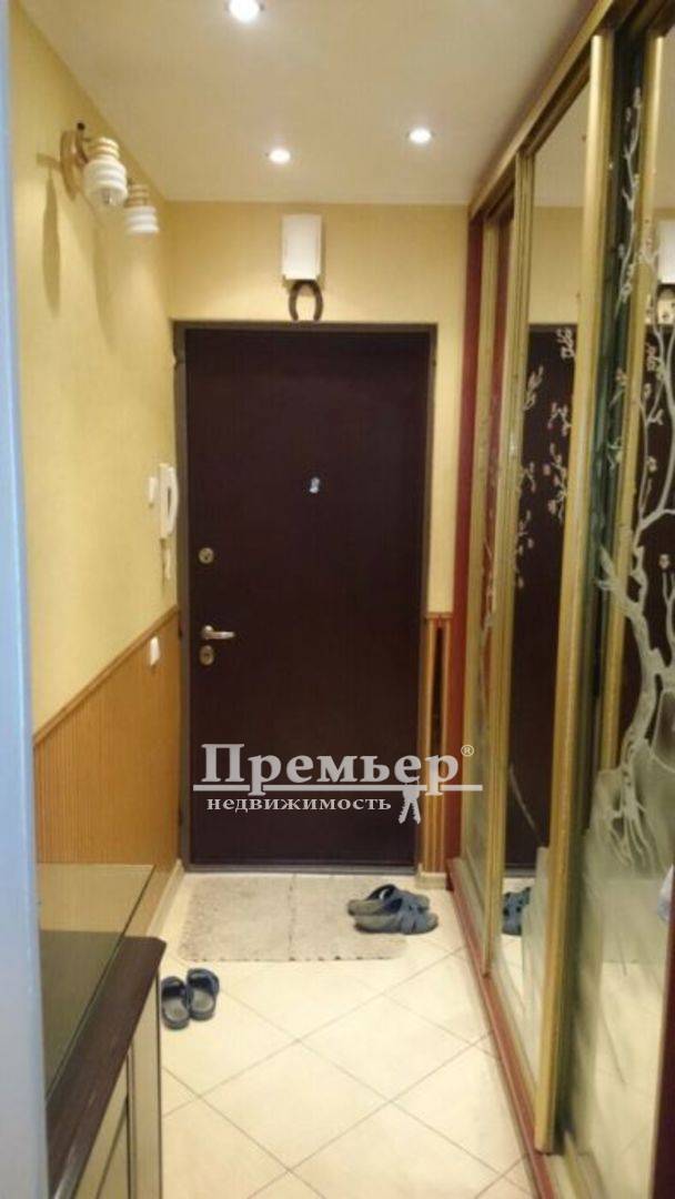 Продаж 3-кімнатної квартири 96 м², Володимира Висоцького вул.