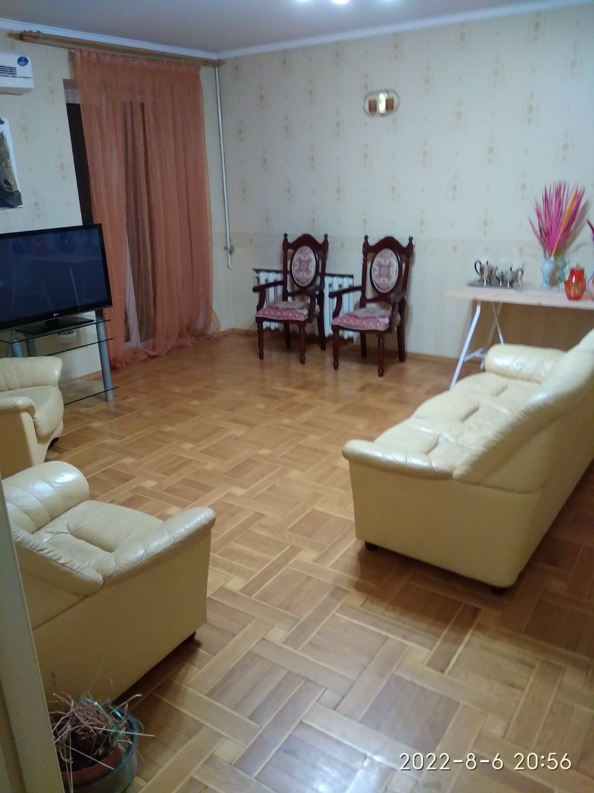 Оренда 3-кімнатної квартири 110 м², Козакова вул.