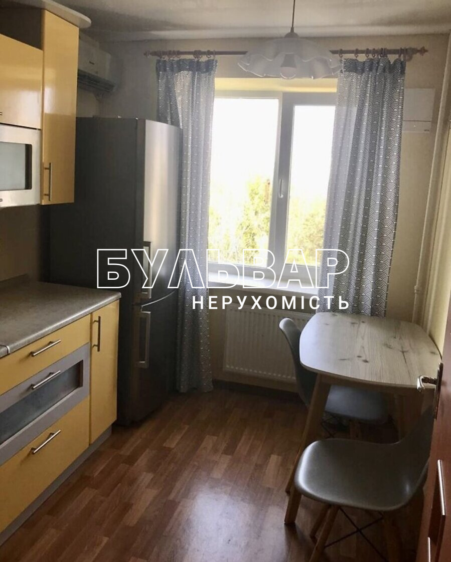 Продажа 2-комнатной квартиры 43 м², Героев Сталинграда просп., 173А